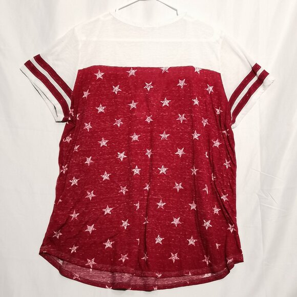 🦋3/$20 Burgundy and White Tee with "Lace-Up" Detail Size L EUC #58 - Picture 4 of 7